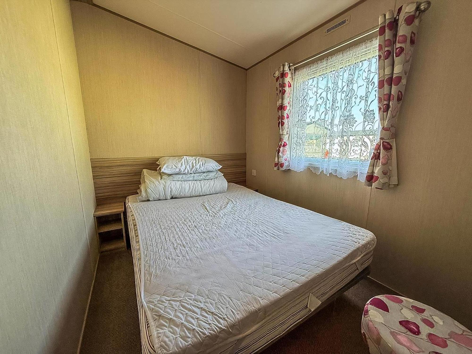 Great 8 Berth Caravan In Norfolk Near To Great Yarmouth Ref 20178Bs Hopton on Sea Exteriér fotografie